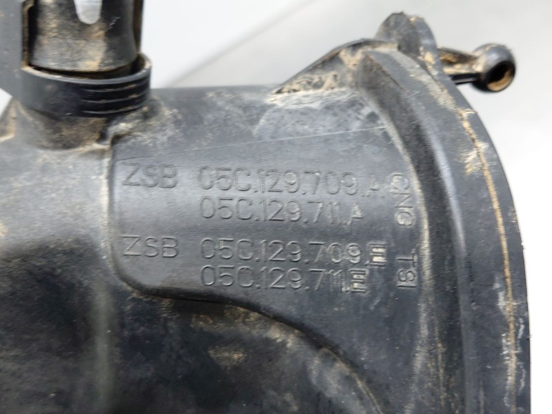 Recambio de colector admision para seat ibiza (kj1) reference referencia OEM IAM 05C129709  
