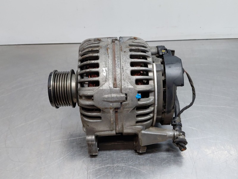 Recambio de alternador para audi q3 (8ub, 8ug) 2.0 tdi referencia OEM IAM   