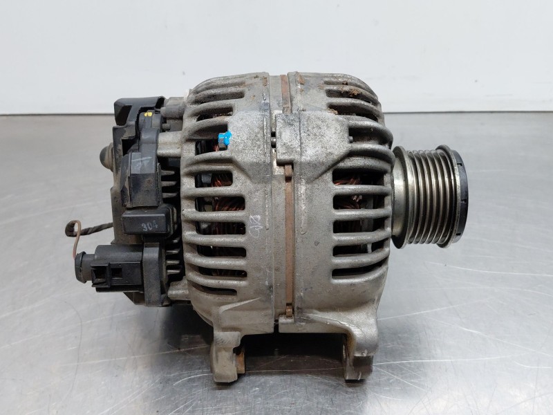 Recambio de alternador para audi q3 (8ub, 8ug) 2.0 tdi referencia OEM IAM   