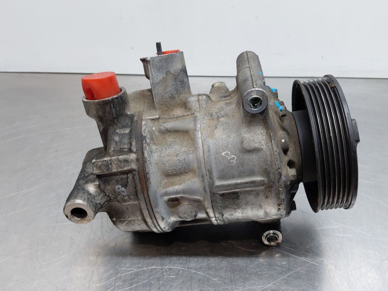 Recambio de compresor aire acondicionado para audi q3 (8ub, 8ug) 2.0 tdi referencia OEM IAM   