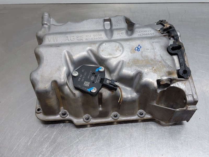 Recambio de carter para seat ibiza (kj1) reference referencia OEM IAM 05C103601D 04C103603Q 