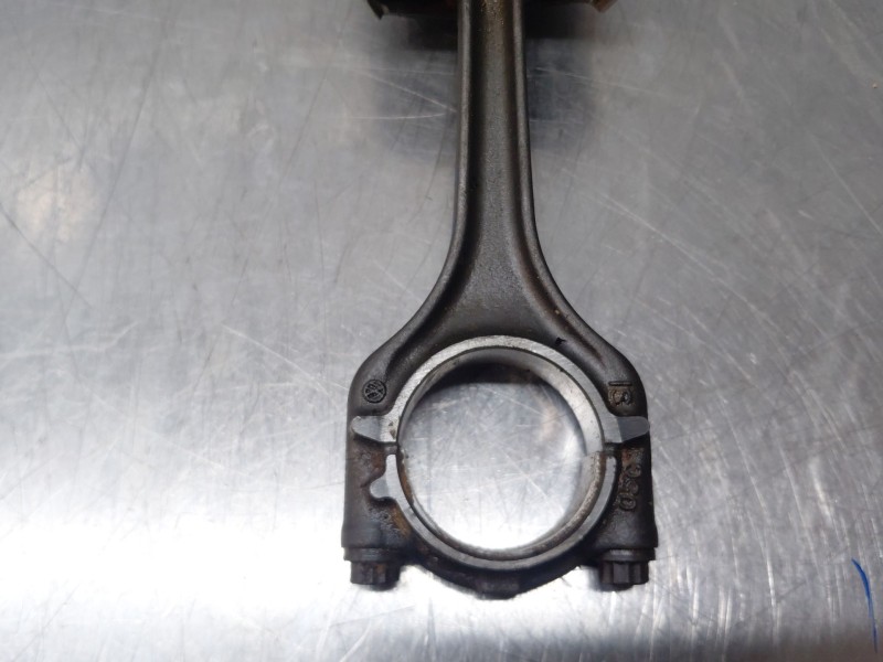 Recambio de biela para seat ibiza (kj1) reference referencia OEM IAM 05C198401A  