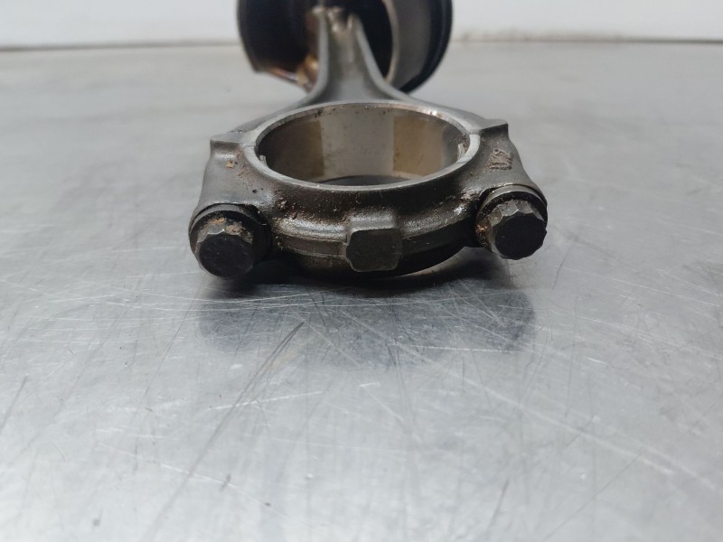 Recambio de biela para seat ibiza (kj1) reference referencia OEM IAM 05C198401A  