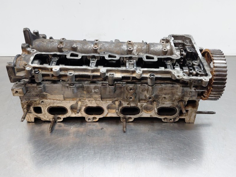 Recambio de culata para citroën spacetourer autobus referencia OEM IAM 1609073180  