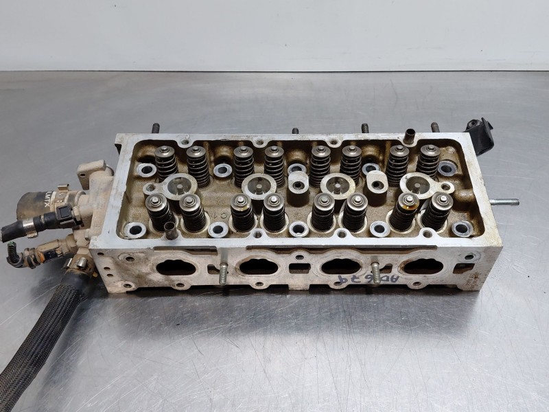 Recambio de culata para jeep compass ii multiair referencia OEM IAM 68289077AA  