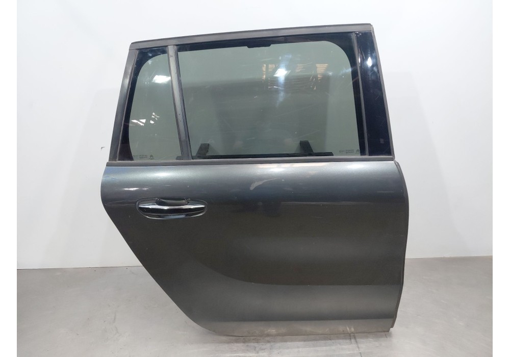 Recambio de puerta trasera derecha para citroën c4 grand picasso ii (da_, de_) 1.6 hdi / bluehdi 115 referencia OEM IAM   