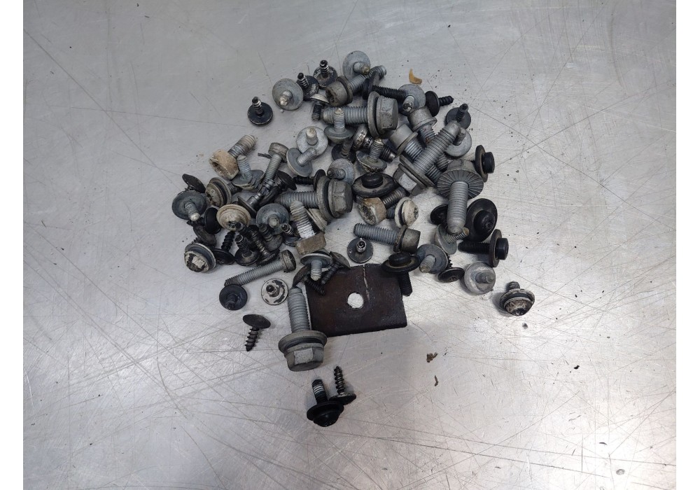Recambio de morro completo para audi q3 (8ub, 8ug) 2.0 tdi referencia OEM IAM 8U0823029B 8U0941043 8U0941044