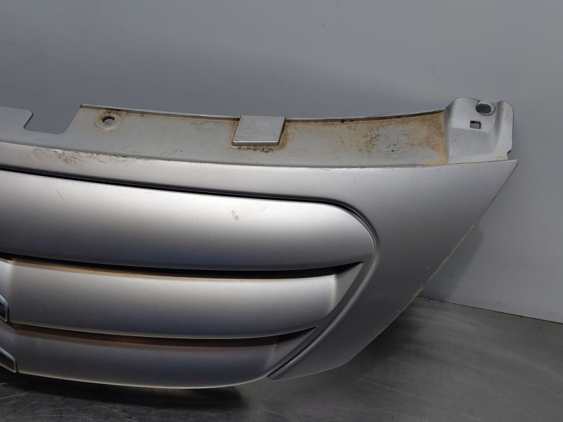 Recambio de rejilla delantera para citroën c3 i (fc_, fn_) 1.4 i referencia OEM IAM   
