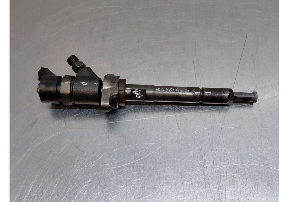 Recambio de inyector para ford focus ii (da_, hcp, dp) 1.6 tdci referencia OEM IAM 0445110188  