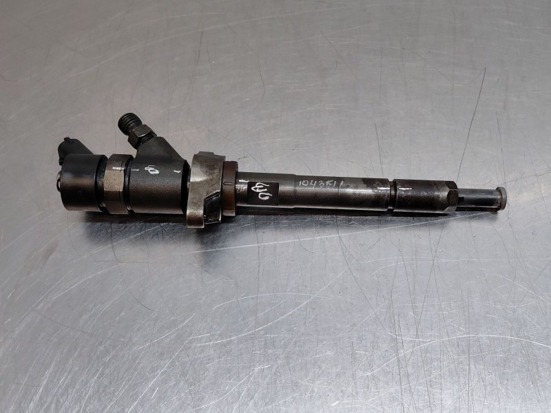 Recambio de inyector para ford focus ii (da_, hcp, dp) 1.6 tdci referencia OEM IAM 0445110188  