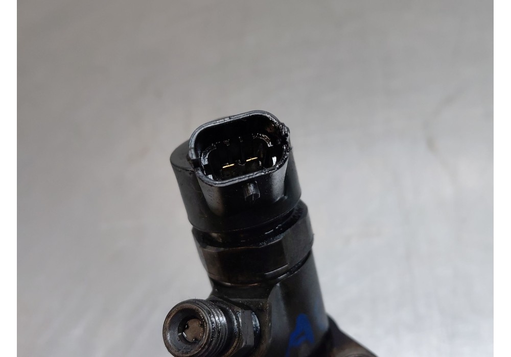 Recambio de inyector para ford focus ii (da_, hcp, dp) 1.6 tdci referencia OEM IAM 0445110188  