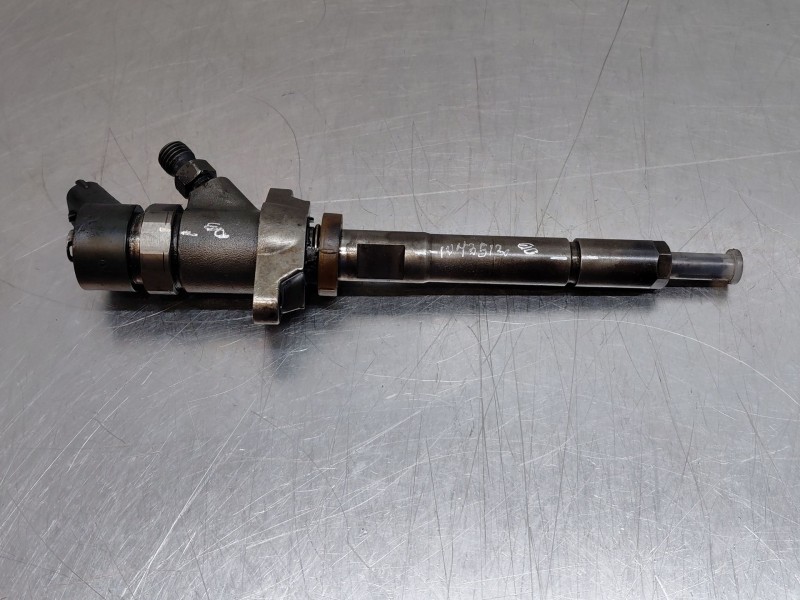 Recambio de inyector para ford focus ii (da_, hcp, dp) 1.6 tdci referencia OEM IAM 0445110188  