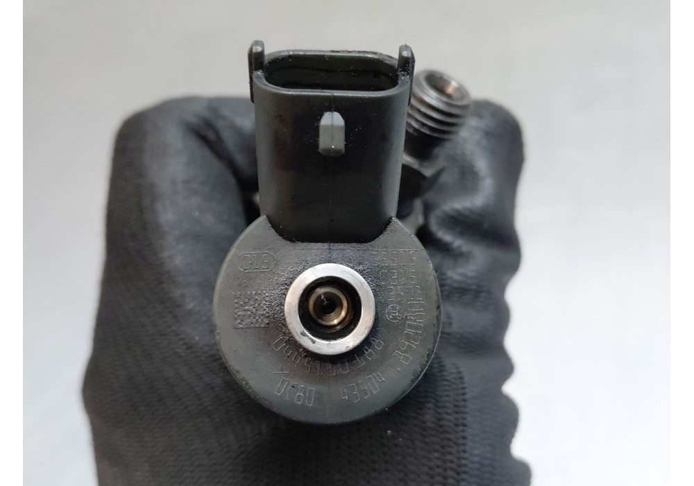 Recambio de inyector para ford focus ii (da_, hcp, dp) 1.6 tdci referencia OEM IAM 0445110188  