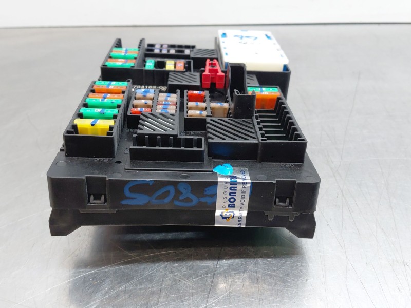 Recambio de caja reles / fusibles para bmw 3 touring (g21, g81) 318 d referencia OEM IAM 61358795477  