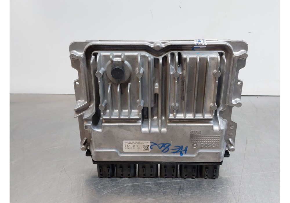 Recambio de centralita motor uce para bmw 3 touring (g21, g81) 318 d referencia OEM IAM 0281039110 5A341D401 