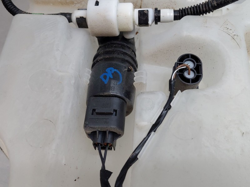 Recambio de deposito limpia para bmw 3 touring (g21, g81) 318 d referencia OEM IAM 61669478352  