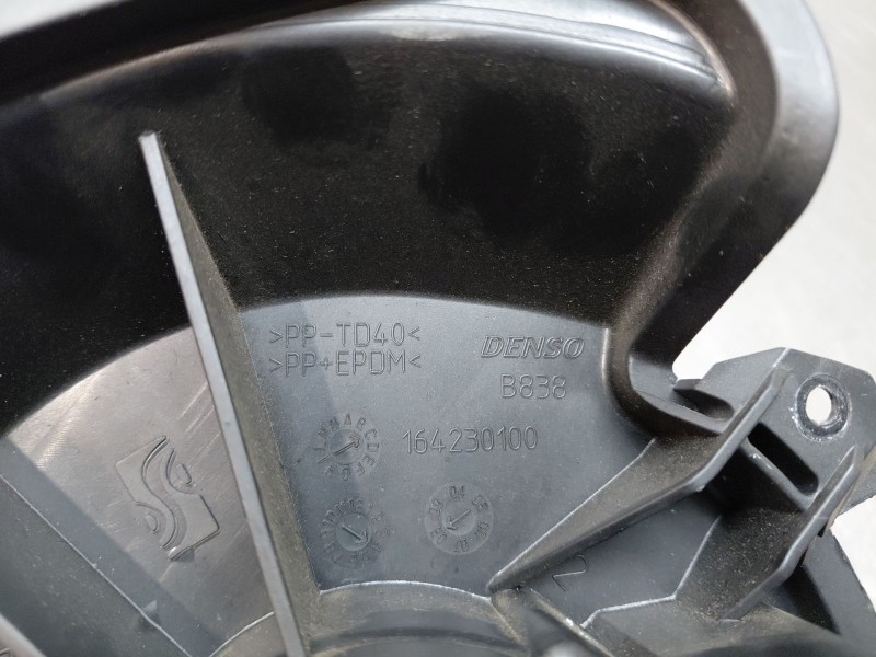 Recambio de motor calefaccion para fiat grande punto (199_) 1.3 d multijet referencia OEM IAM   