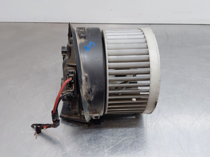 Recambio de motor calefaccion para peugeot 407 (6d_) 1.6 hdi 110 (6d9hzc, 6d9hyc) referencia OEM IAM 6441S3  