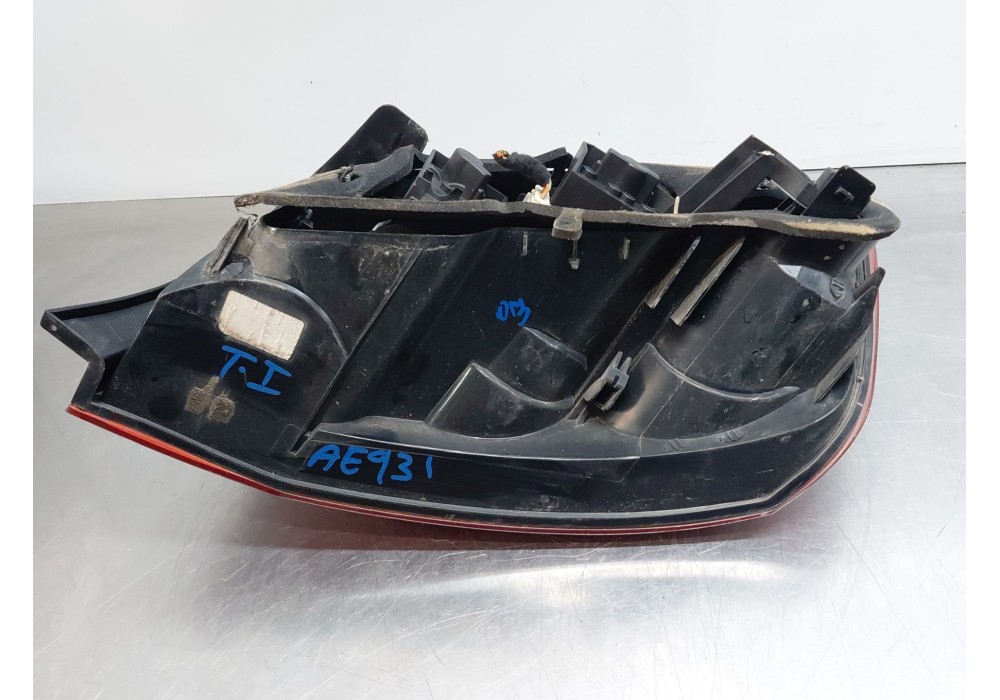 Recambio de piloto trasero izquierdo para peugeot 407 (6d_) 1.6 hdi 110 (6d9hzc, 6d9hyc) referencia OEM IAM 6350GC  