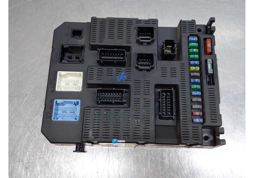 Recambio de caja reles / fusibles para citroën c3 i (fc_, fn_) 1.4 i referencia OEM IAM 9659285380  