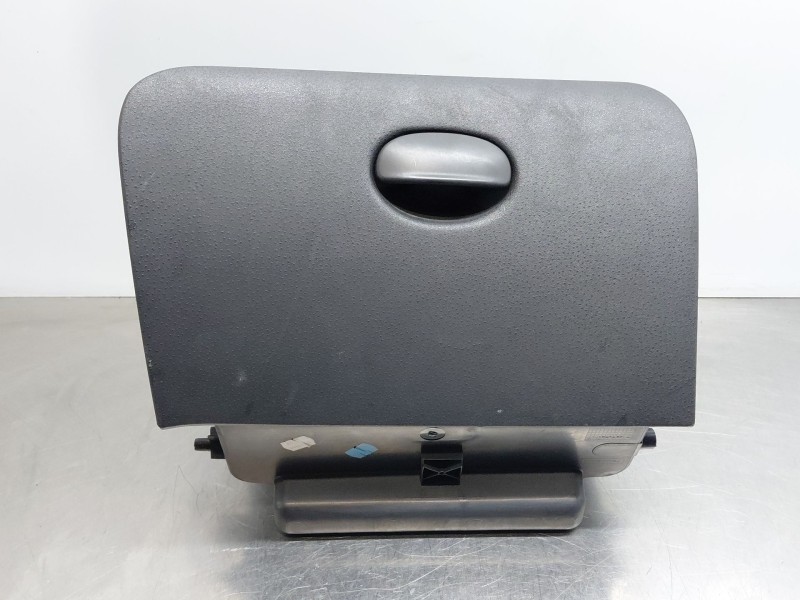 Recambio de guantera para citroën c3 i (fc_, fn_) 1.4 i referencia OEM IAM 8218Q6  