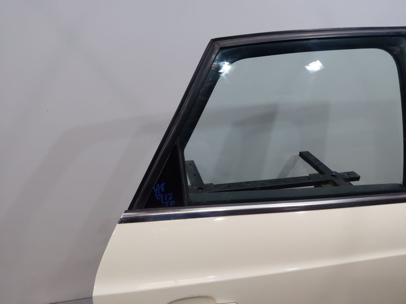 Recambio de puerta trasera derecha para audi q3 (8ub, 8ug) 2.0 tdi referencia OEM IAM 8U0833052A  