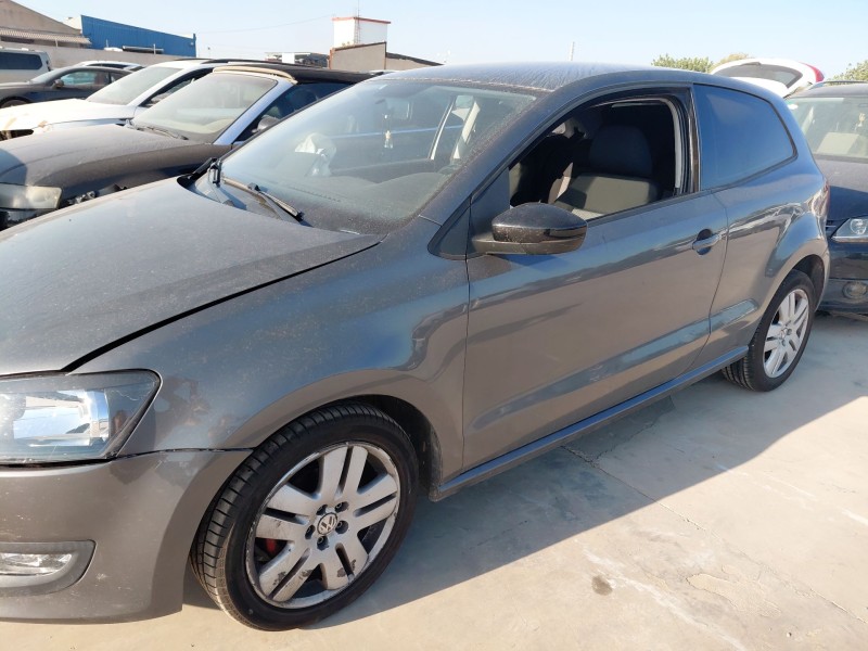volkswagen polo v (6r1, 6c1) del año 2013