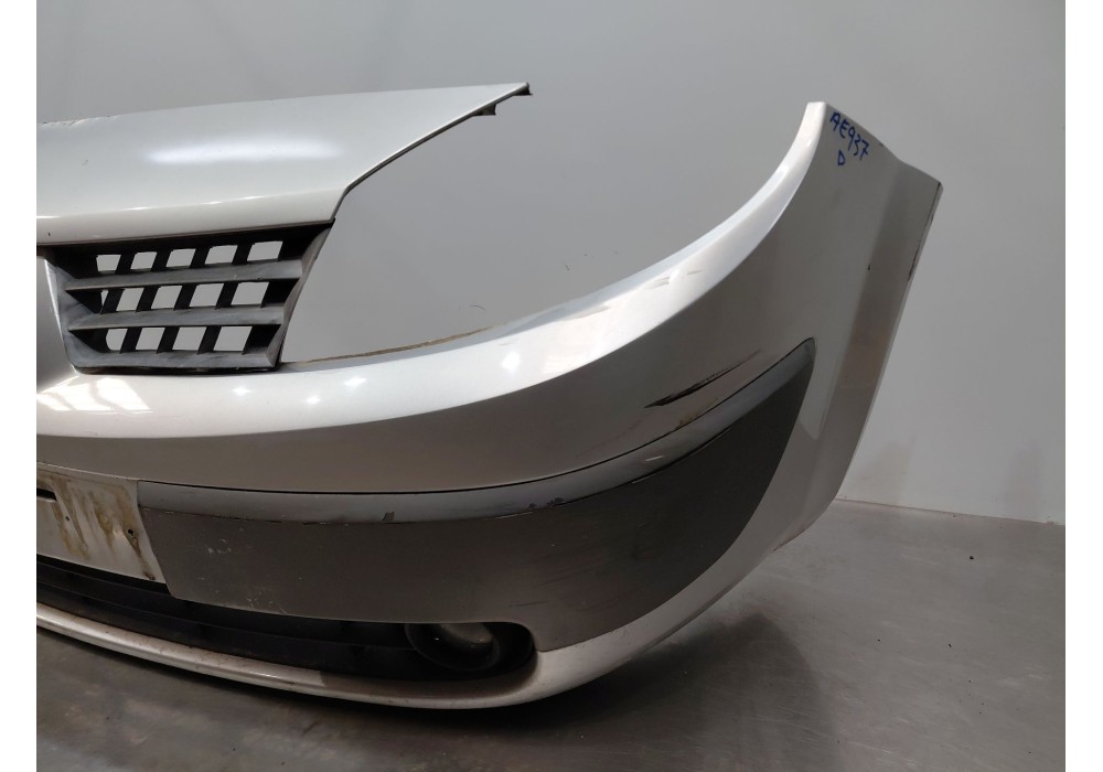 Recambio de paragolpes delantero para renault scénic ii (jm0/1_) 1.5 dci (jm02, jm13) referencia OEM IAM   