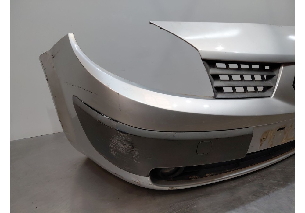 Recambio de paragolpes delantero para renault scénic ii (jm0/1_) 1.5 dci (jm02, jm13) referencia OEM IAM   