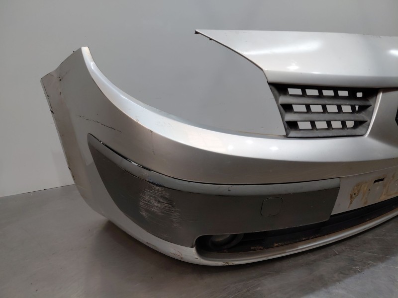 Recambio de paragolpes delantero para renault scénic ii (jm0/1_) 1.5 dci (jm02, jm13) referencia OEM IAM   