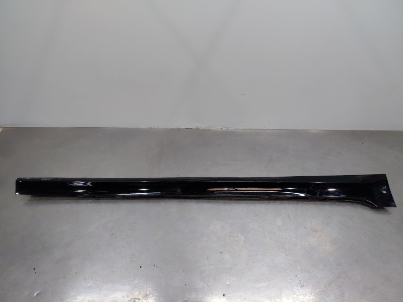 Recambio de faldon lateral para bmw 3 touring (g21, g81) 318 d referencia OEM IAM 51778493950  