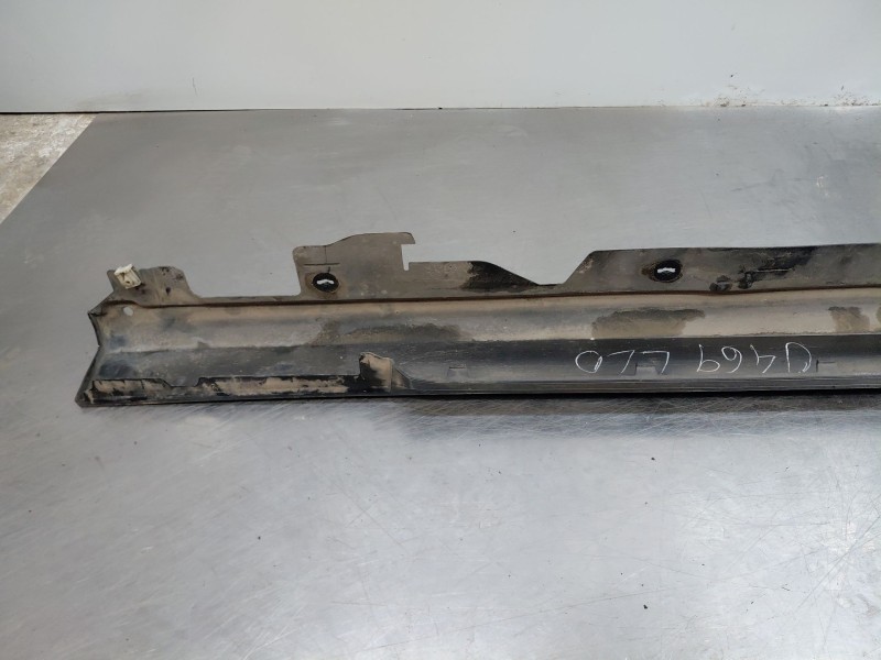Recambio de faldon lateral para bmw 3 touring (g21, g81) 318 d referencia OEM IAM 51778493949  