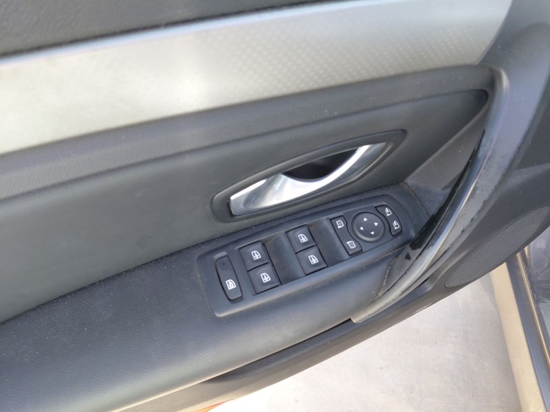 renault laguna iii (bt0/1) del año 2007