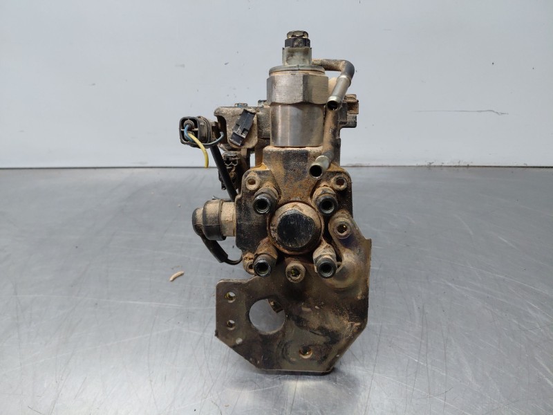 Recambio de bomba inyeccion para mazda premacy (cp) td active referencia OEM IAM RF4F13800  