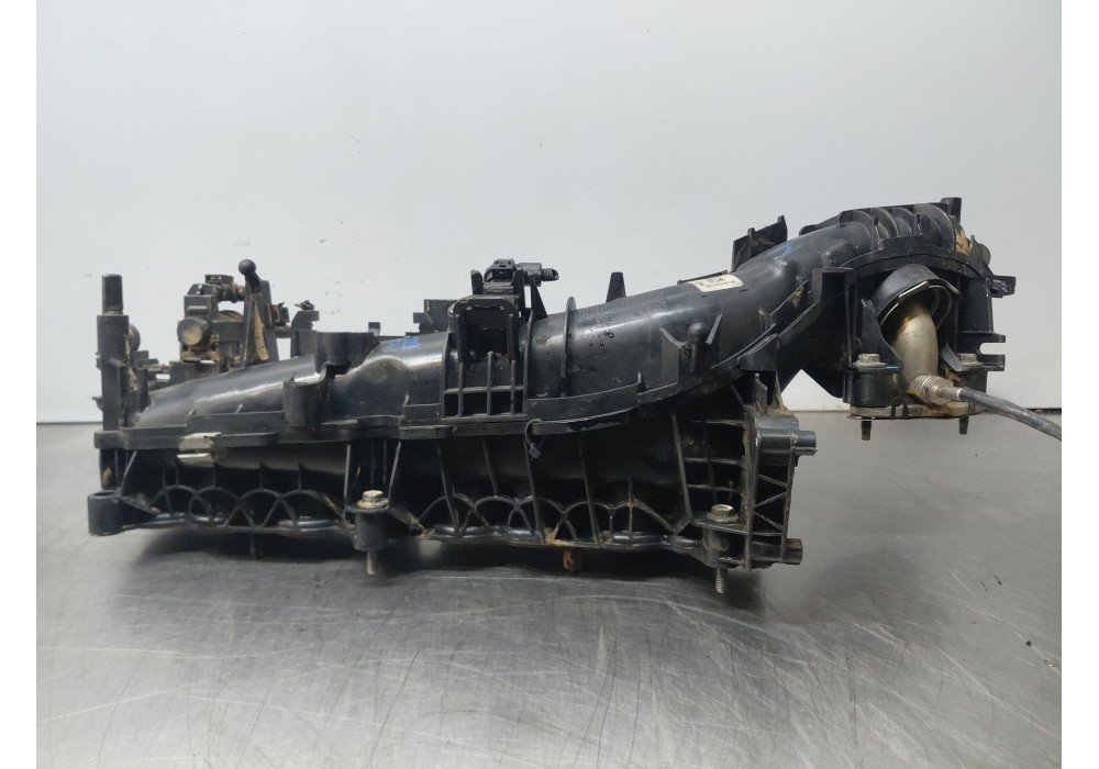 Recambio de colector admision para bmw serie 3 touring (f31) 318d sport line referencia OEM IAM 11618513655  