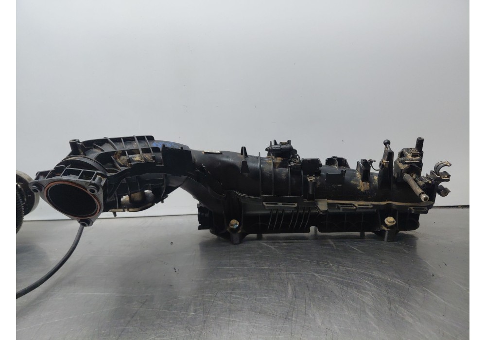 Recambio de colector admision para bmw serie 3 touring (f31) 318d sport line referencia OEM IAM 11618513655  