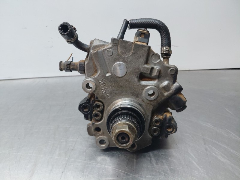 Recambio de bomba inyeccion para mercedes-benz clase b (w246) b 200 cdi (246.208) referencia OEM IAM A6510701801  