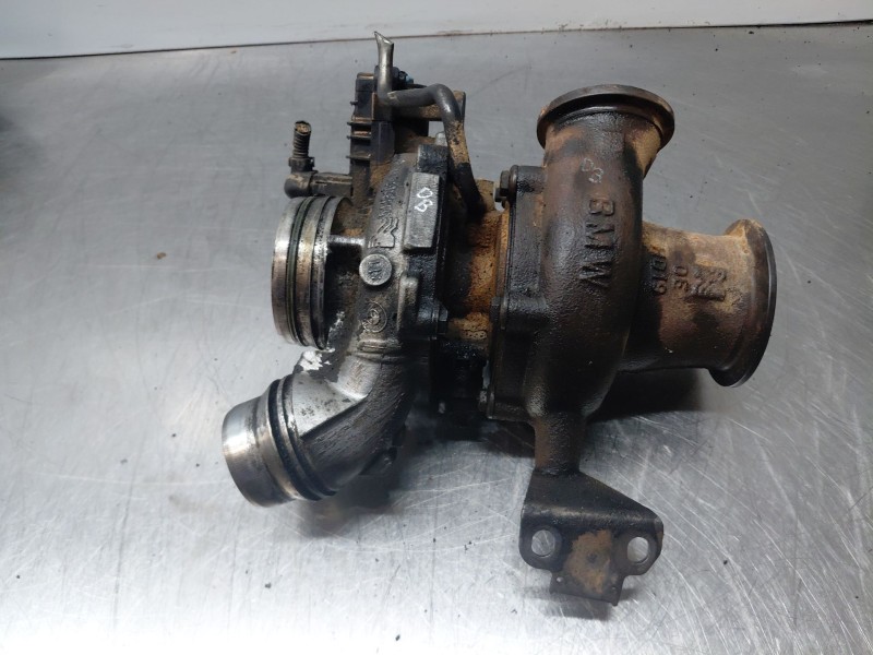 Recambio de turbocompresor para bmw serie 3 touring (f31) 318d sport line referencia OEM IAM 11658513641  