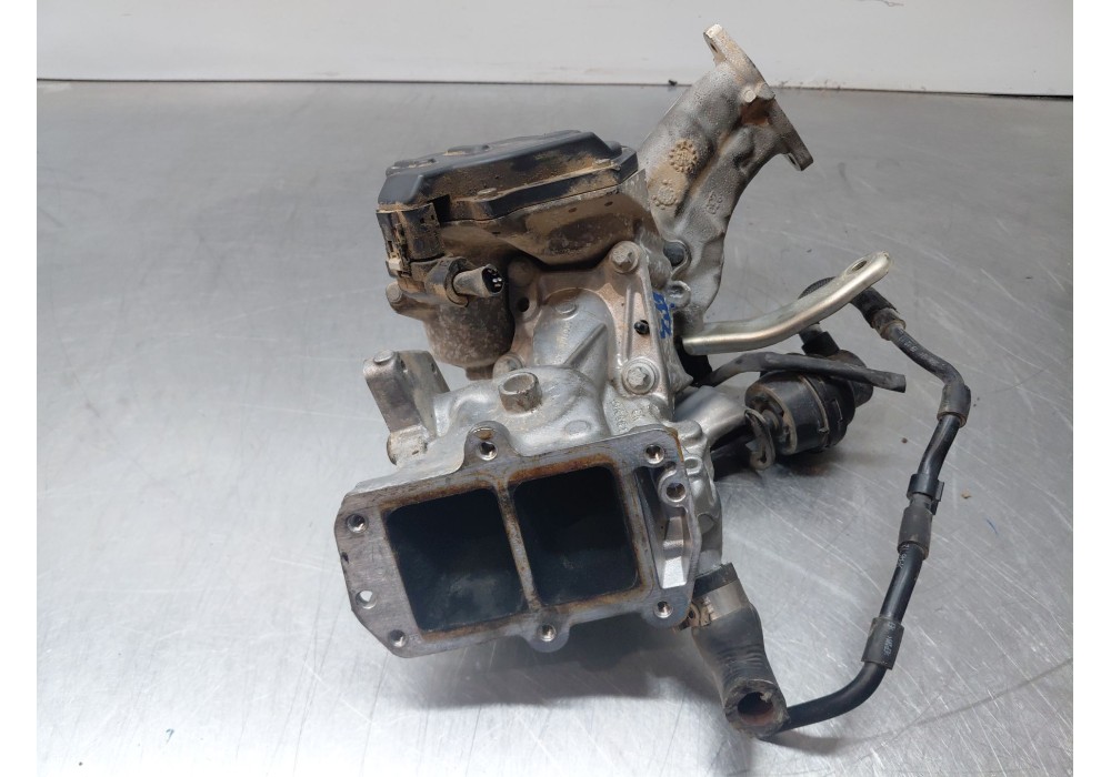 Recambio de valvula egr para mercedes-benz clase b (w246) b 200 cdi (246.208) referencia OEM IAM A6511400660  