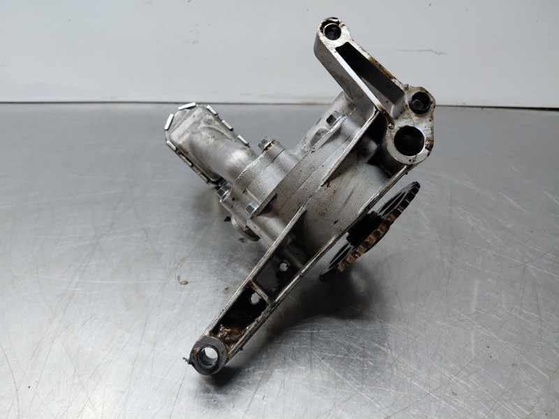 Recambio de bomba aceite para ssangyong rodius xdi referencia OEM IAM   