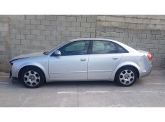 audi a4 berlina (8e) del año 2001 2