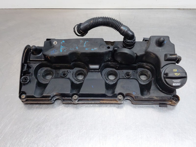 Recambio de tapa balancines para volkswagen caddy ocio trendline bluemotion referencia OEM IAM 03L103469S  