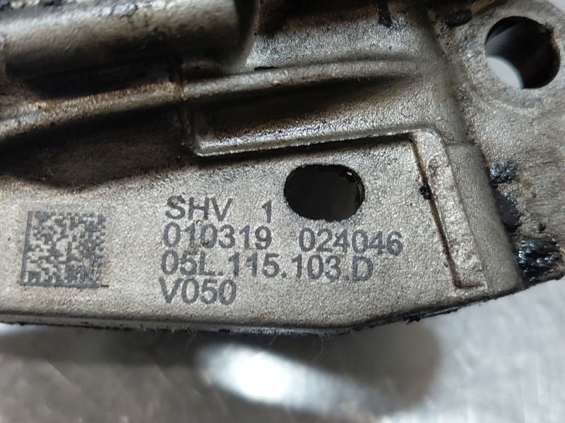 Recambio de bomba aceite para audi a6 berlina (4a2) 40 tdi basic referencia OEM IAM   