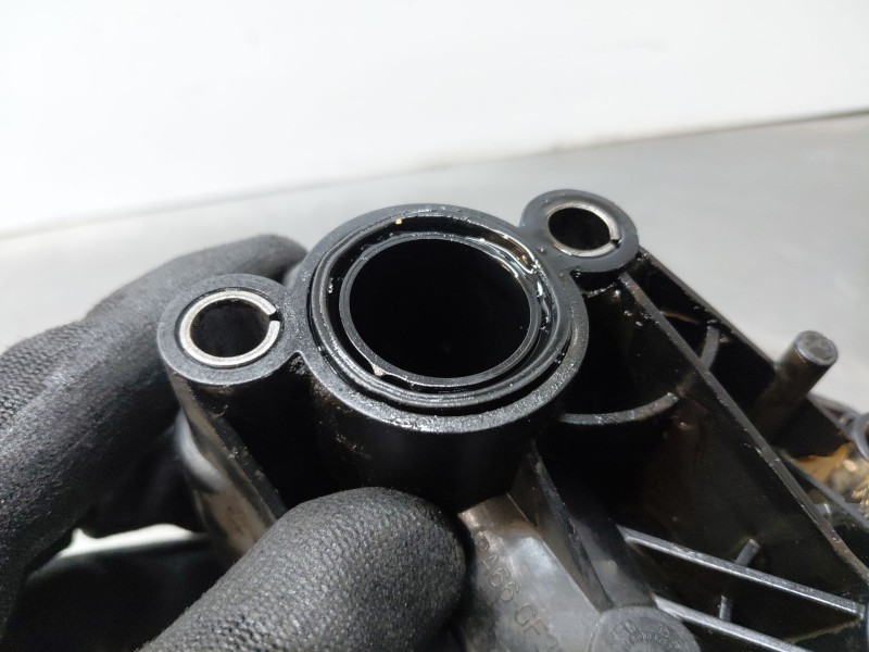 Recambio de soporte filtro aceite para audi a6 berlina (4a2) 40 tdi basic referencia OEM IAM   