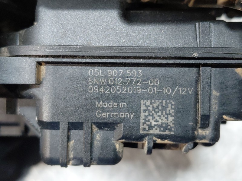 Recambio de termostato para audi a6 berlina (4a2) 40 tdi basic referencia OEM IAM   