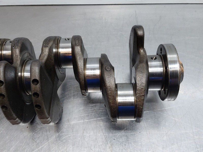 Recambio de cigueñal para volkswagen scirocco (137) 2.0 tdi (103kw) bluemotion referencia OEM IAM 038105021AE  