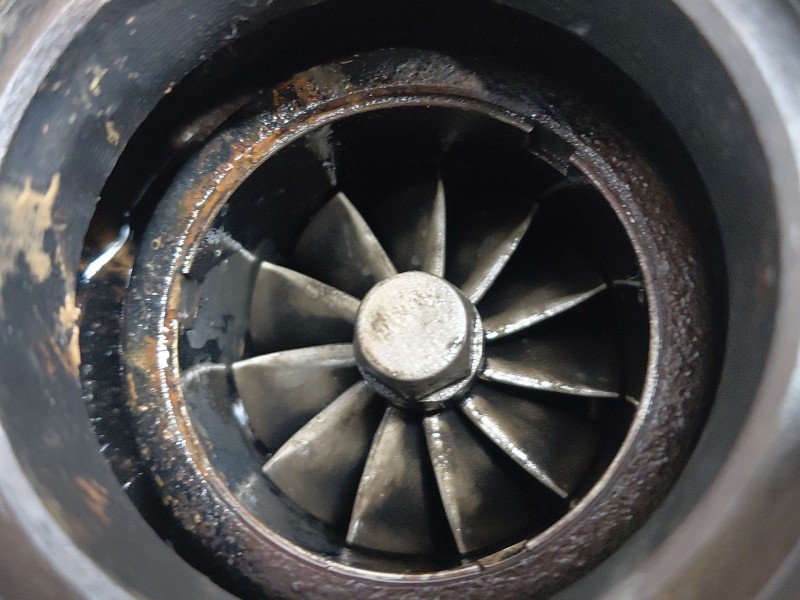 Recambio de turbocompresor para volkswagen scirocco (137) 2.0 tdi (103kw) bluemotion referencia OEM IAM 03L253016  