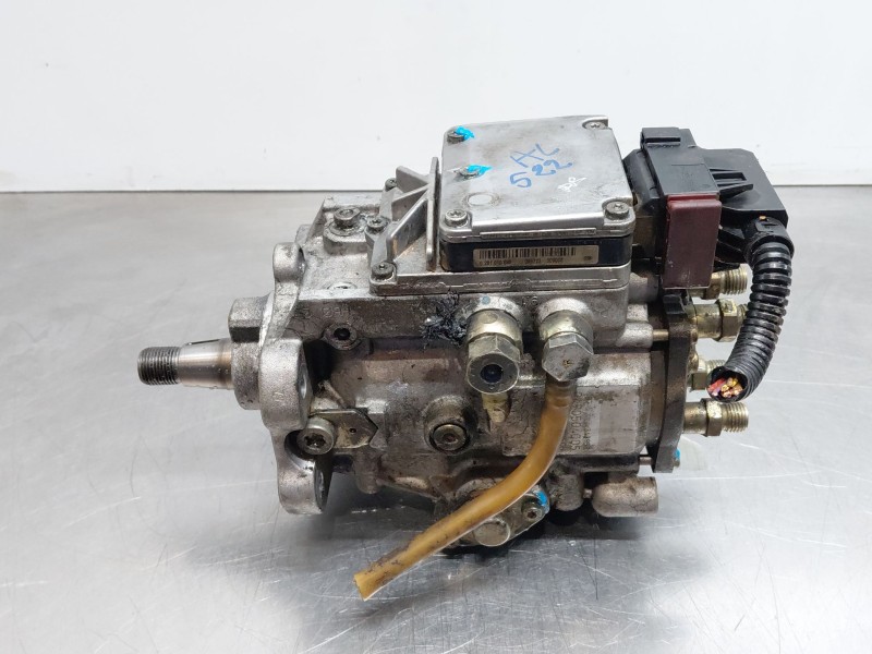 Recambio de bomba inyeccion para bmw serie 3 berlina (e46) 320d referencia OEM IAM 13517787562  