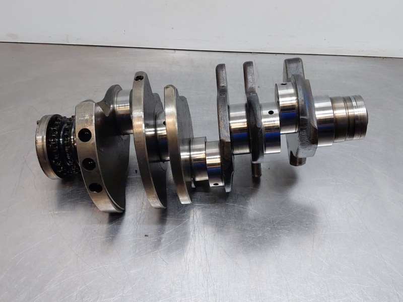 Recambio de cigueñal para audi a5 coupe (8t) 2.7 tdi referencia OEM IAM   