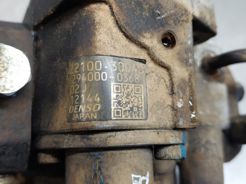Recambio de bomba inyeccion para toyota hilux (kun) extra cab 4x4 referencia OEM IAM 2210030040  